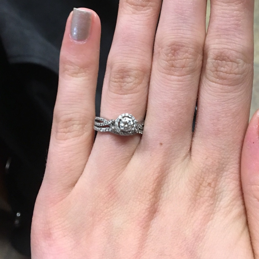 Engagement ring and wedding band